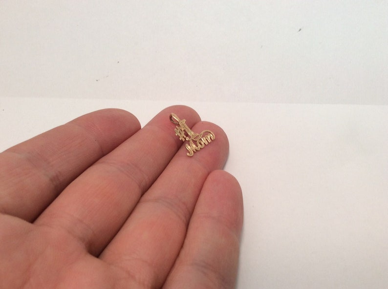 14k Yellow Real gold solid #1 Mom mother Pendant Charm .60 grams