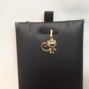 14k  Yellow real solid Gold Monkey charm Pendant 1.30gr