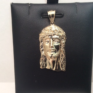 3.5 Grams  Mens 10k Yellow Real Solid Gold Hip Hop Jesus Piece Charm Pendant