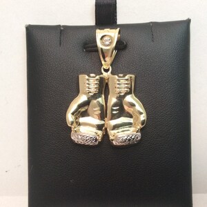 10k Yellow real Gold Boxing Gloves Boxer Gloves CZ Pendant charm 3.80 grams