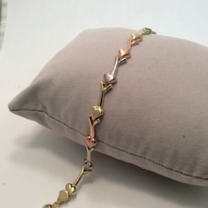 Lady 14k Tri-Color Echt Massiv Gold XO Herzen und Küsse Cz Armband 18,5 cm 4.4g