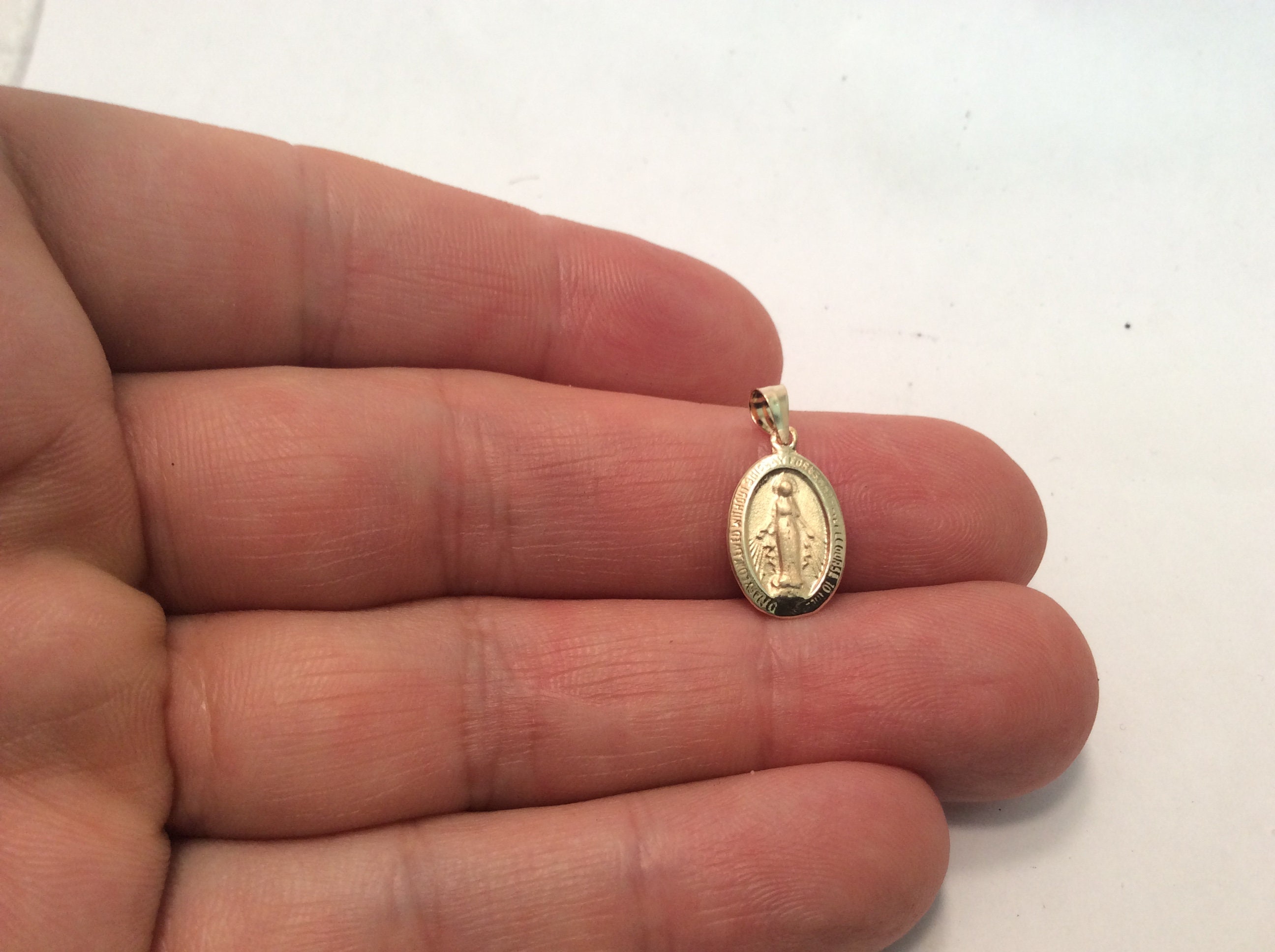 14K Yellow Real Solid Gold Oval VIRGIN MARY MIRACULOUS Medal Charm ...