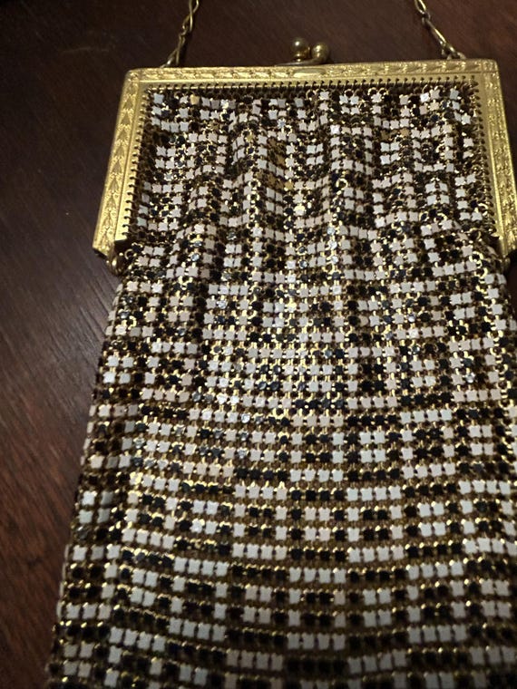Flapper Style Whiting & Davis Enameled Mesh Purse - image 10