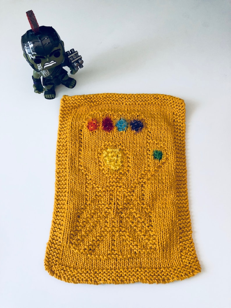 PDF Pattern: Infinity Gauntlet Dishcloth image 1