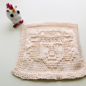 PDF Pattern: Chronicles of Narnia - Tumnus Dishcloth/Washcloth