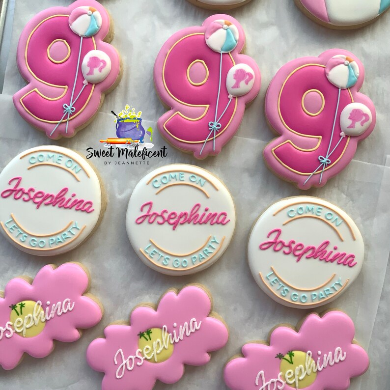 2 dozen doll pool party birthday cookies afbeelding 5