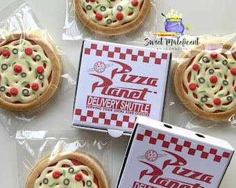 12 Mini Party Planet pizza cookies • cookies with boxes