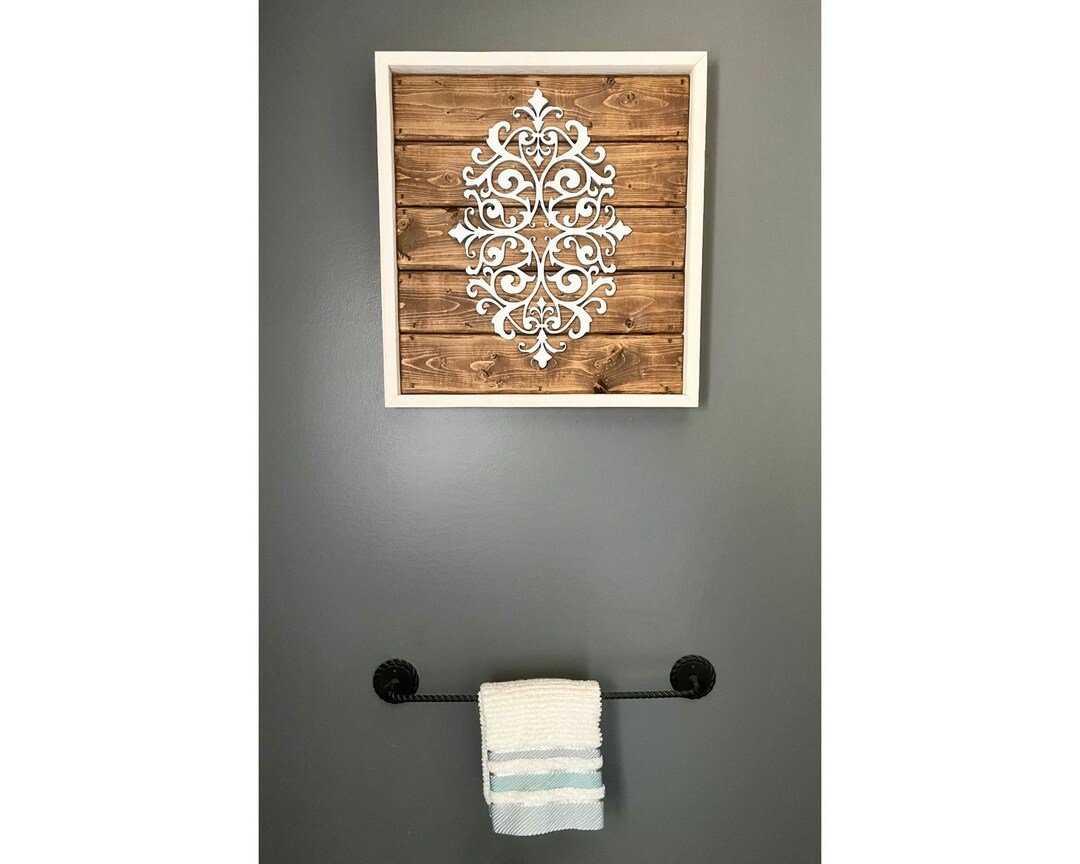 Medallion Wood Wall Art Shiplap Wall Décor Scroll Wood Wall Etsy