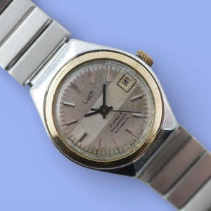 Vintage automatisk damklocka Luch cal.1816 21 juveler vackert självuppdragande sovjetiskt mekaniskt damarmbandsur