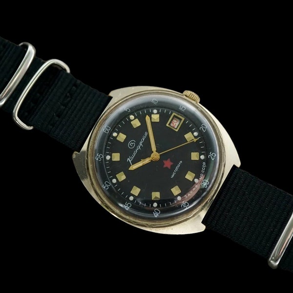 montre militaire soviétique vintage Vostok 2234 18 bijoux Komandirskie arrêter deuxième montre-bracelet mécanique Zakaz MO URSS