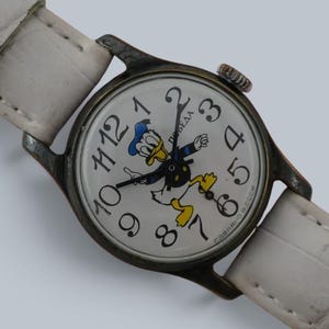 Old Donald Duck Watches - Etsy