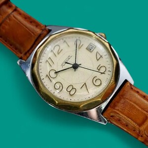 Vintage soviet men's watch Raketa cal.2614.H 19j mechanical wristwatch with date