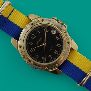 Vintage mens military watch Vimpel mechanical wristwatch Vympel