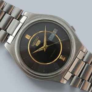 Vintage genuine Stainless Steel Automatic watch SEIKO 5 21j with bracelet, black dial