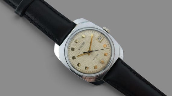 Vintage big soviet watch Vostok 18j cal.2214 USSR men's Wostok mechanical wristwatch