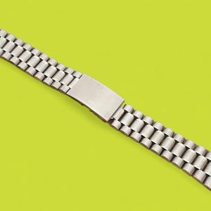 Stainless steel vintage watch bracelet 18 - 22 mm lugs, length max 171 mm