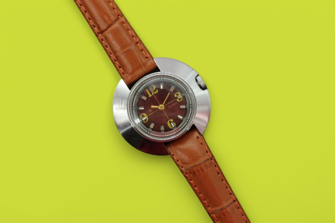 Vintage small women's dress watch cal.1601 17 jewels 1980s mechanical wristwatch USSR, rare brown dial, UFO case SF, foto 4 di 5