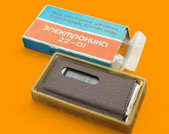 Raro reloj electrónico de viaje vintage LCD Electronica 22-01 con alarma.