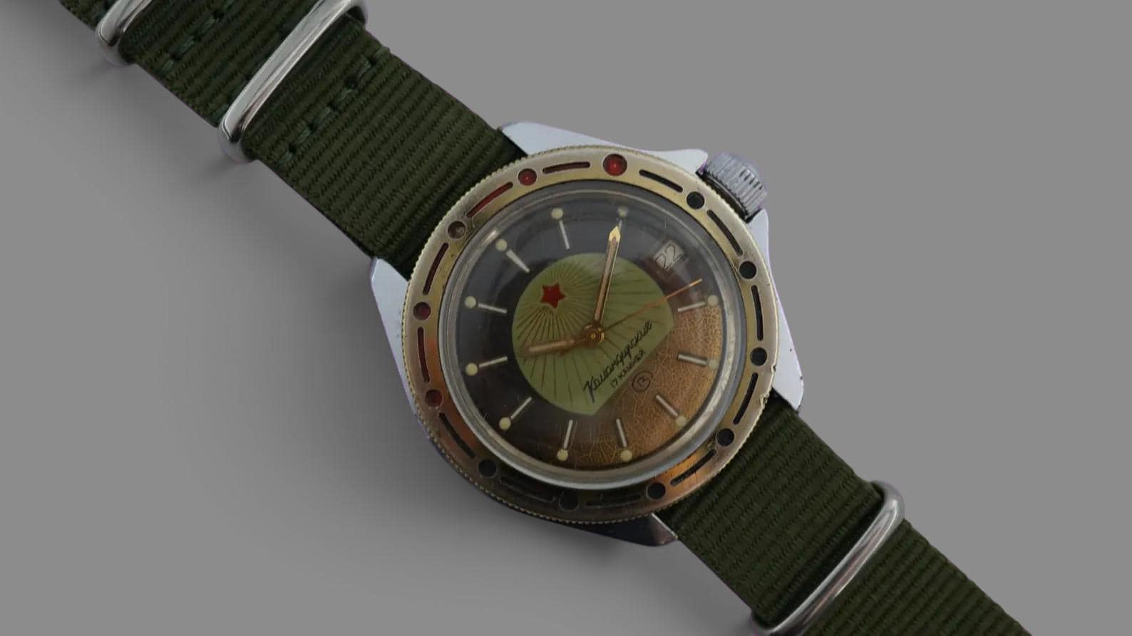 Vintage Watch Vostok Komandirskie 17 Jewels Diver's Watch Sun of