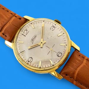 Vintage genuine Pobeda 2602 ZIM soviet mechanical men's watch USSR wristwatch