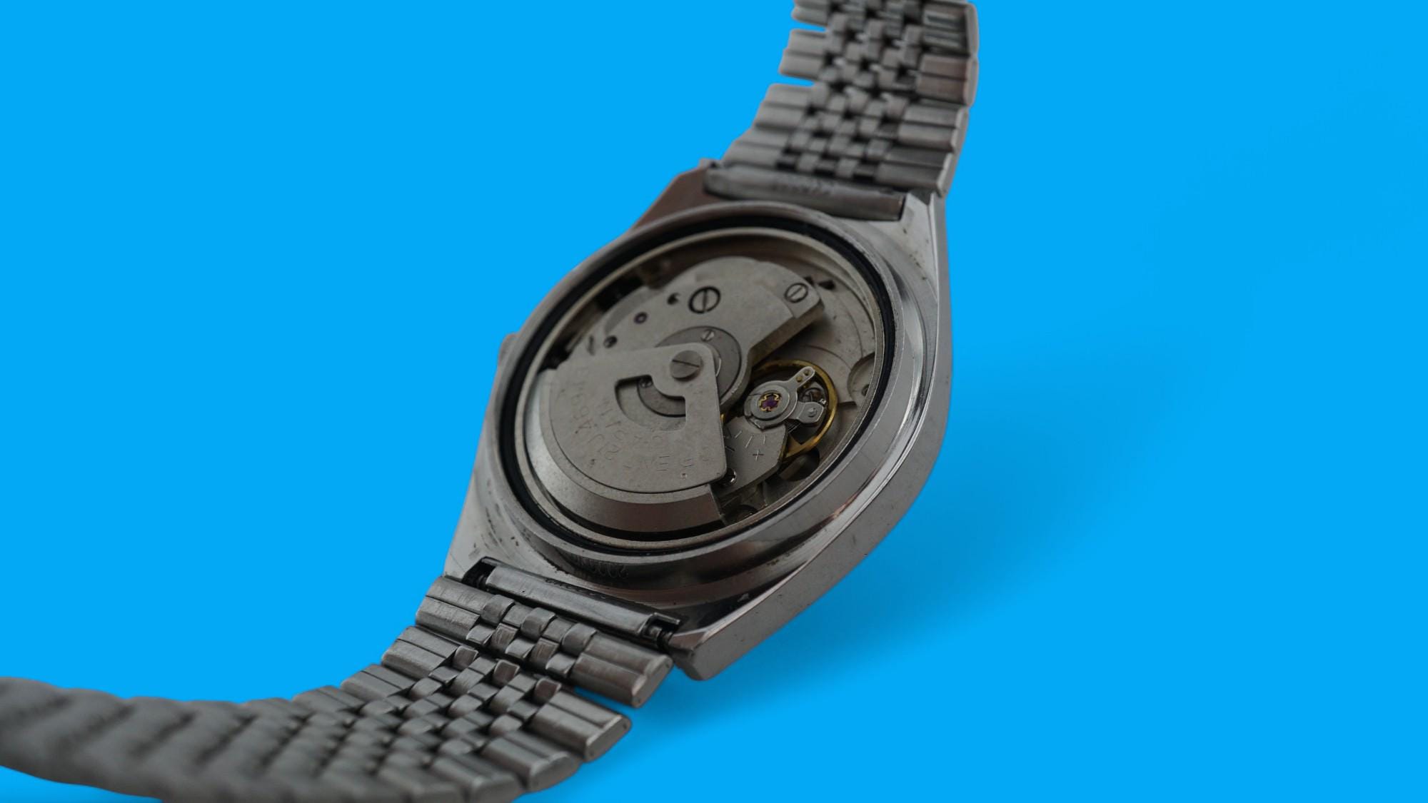 ヴィンテージ自動巻き日本製腕時計 ORIENT クリスタル 3 スター 21 石 