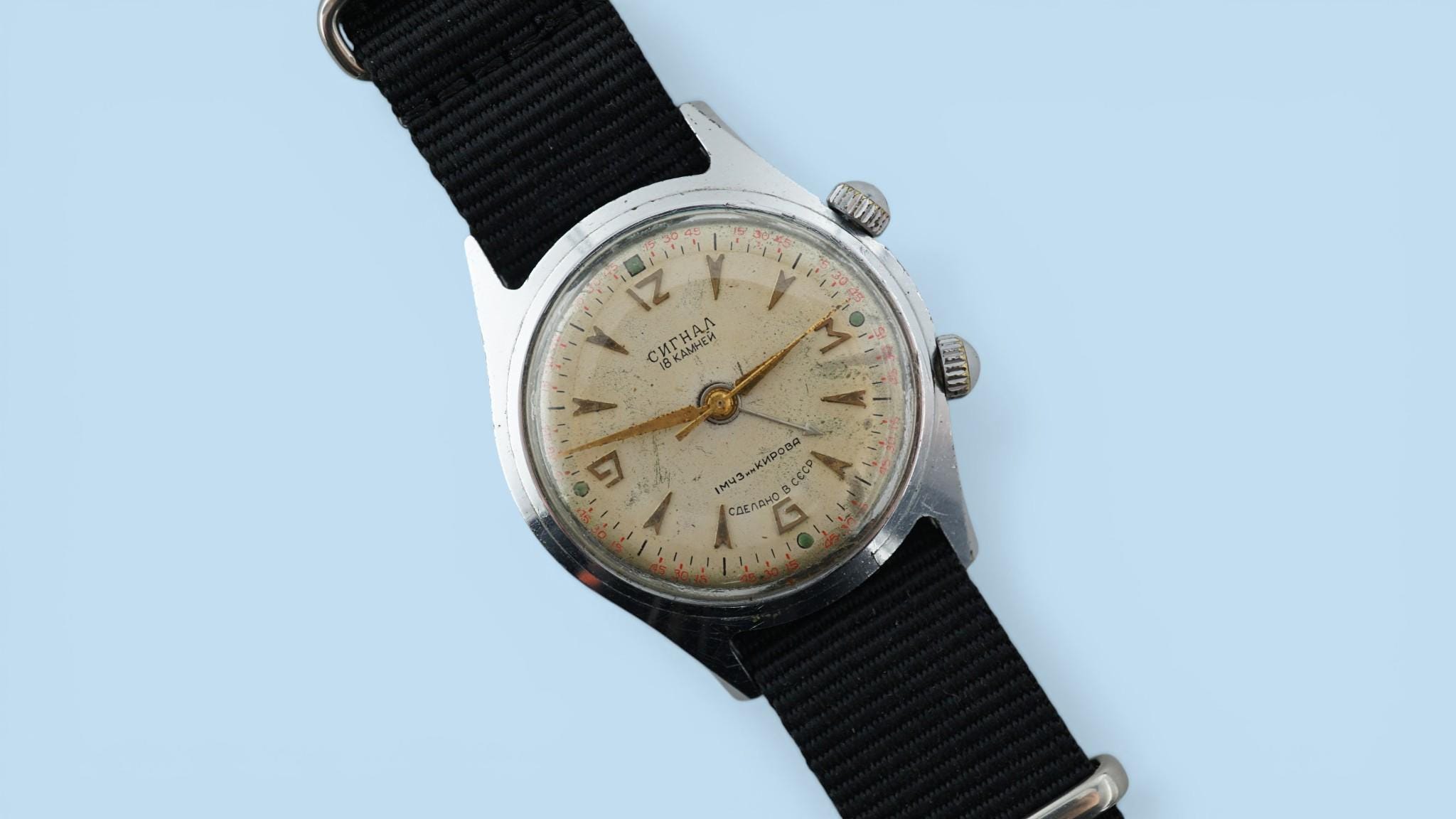 クラシック Islensk Pjodlog Vintage Military POLJOT 2612.1 SIGNAL 1mchz Kirova Mechanical