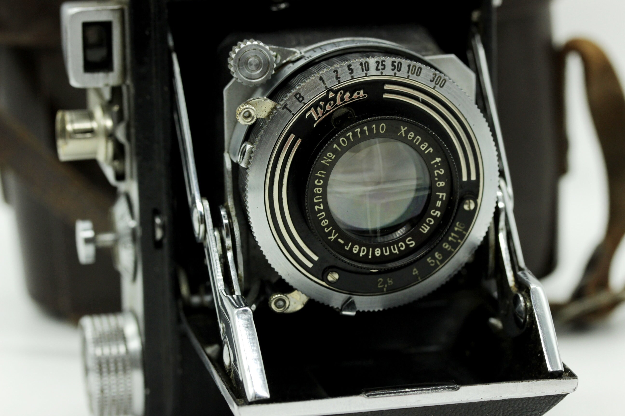 Vintage Welta Welti 35mm Folding Camera -Schneider Kreuznach