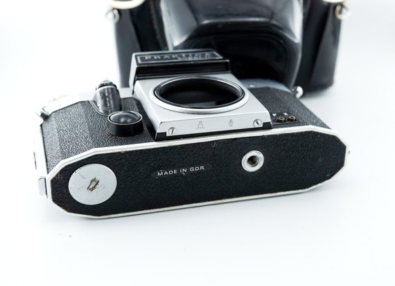 Fotocamera Praktica Super TL SLR 35mm solo corpo vintage GDR
