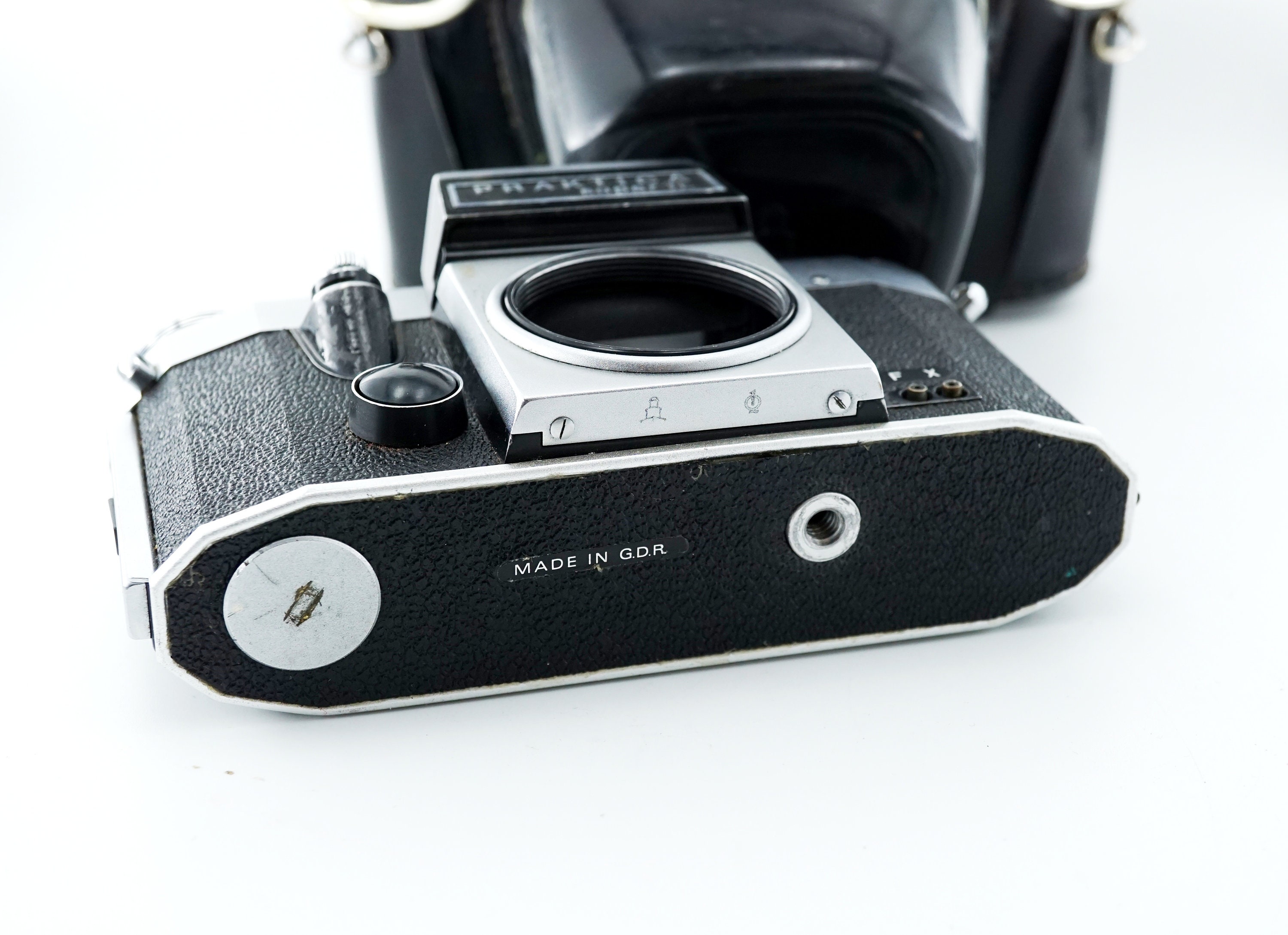Vintage Body Only Praktica Super TL SLR 35mm Film Camera GDR