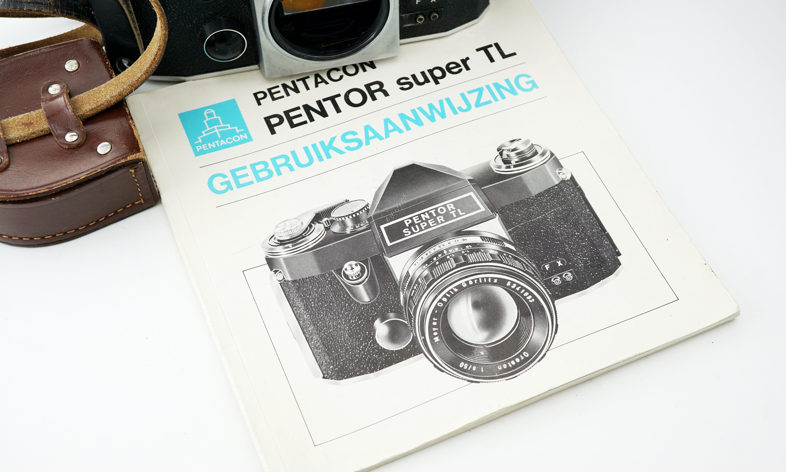 Pentor Super TL (Praktica) ボディのみ 一眼レフ 35mm フィルムカメラ