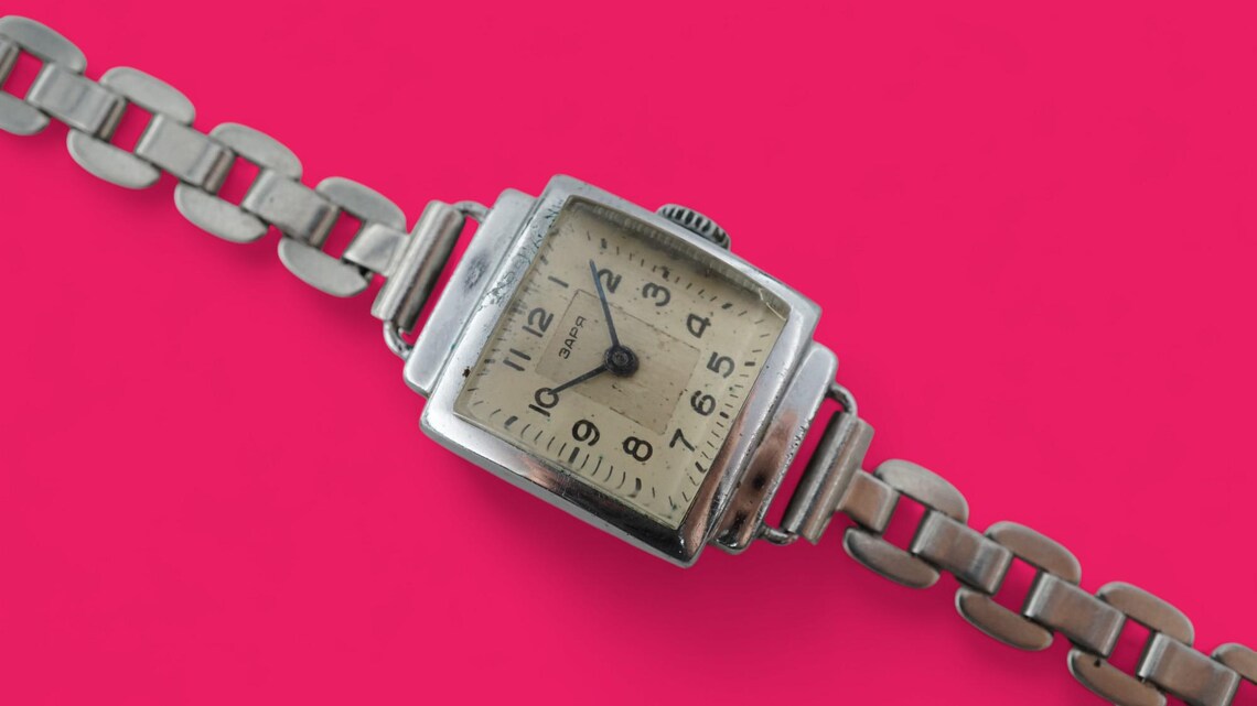 Vintage early ladies watch Zarja Zaria Pchz 16 jewels, soviet mechanical women's wristwatch, USSR, foto 4 di 5