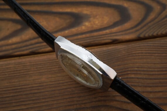 Montre Soviétique Poljot 1MChZ "Tank" Vintage - Mouvement Mécanique 2614, Boîtier Noir/argent, Années 80