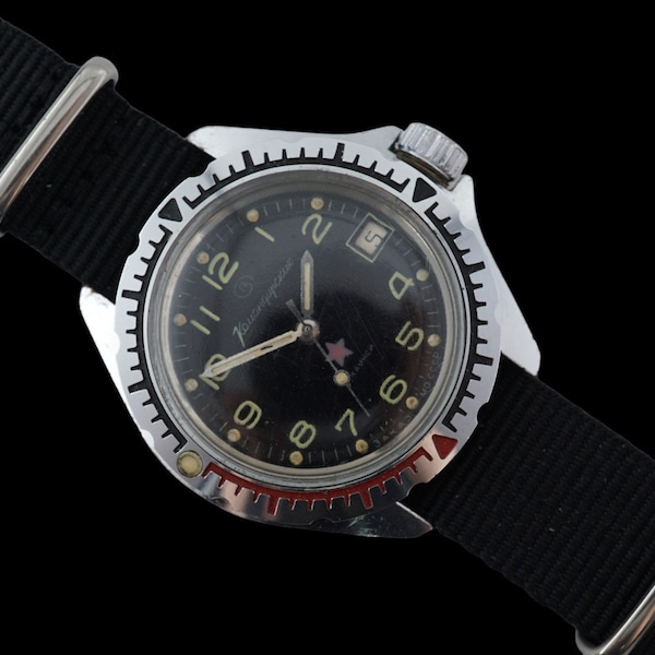 montre noire militaire soviétique vintage Vostok Komandirskie 17 bijoux montre-bracelet mécanique de plongée URSS Diver zakaz MO, étoile rouge