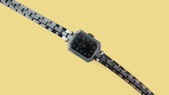 Vintage ladies watch Luch cal.1801.1.K1 17 jewels soviet mechanical women's wristwatch USSR, black dial