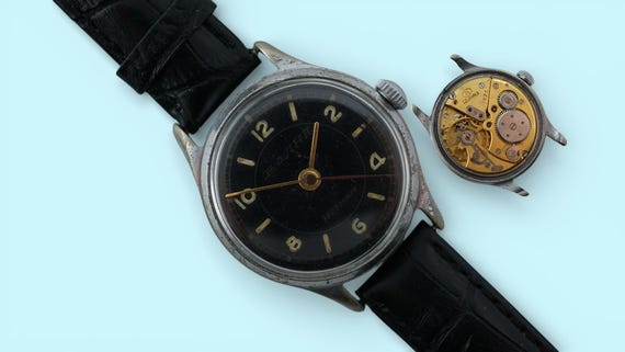 Vintage genuine mechanical dress watch men's soviet precision wristwatch Vostok ChChZ VOLNA 2809 22 jewels