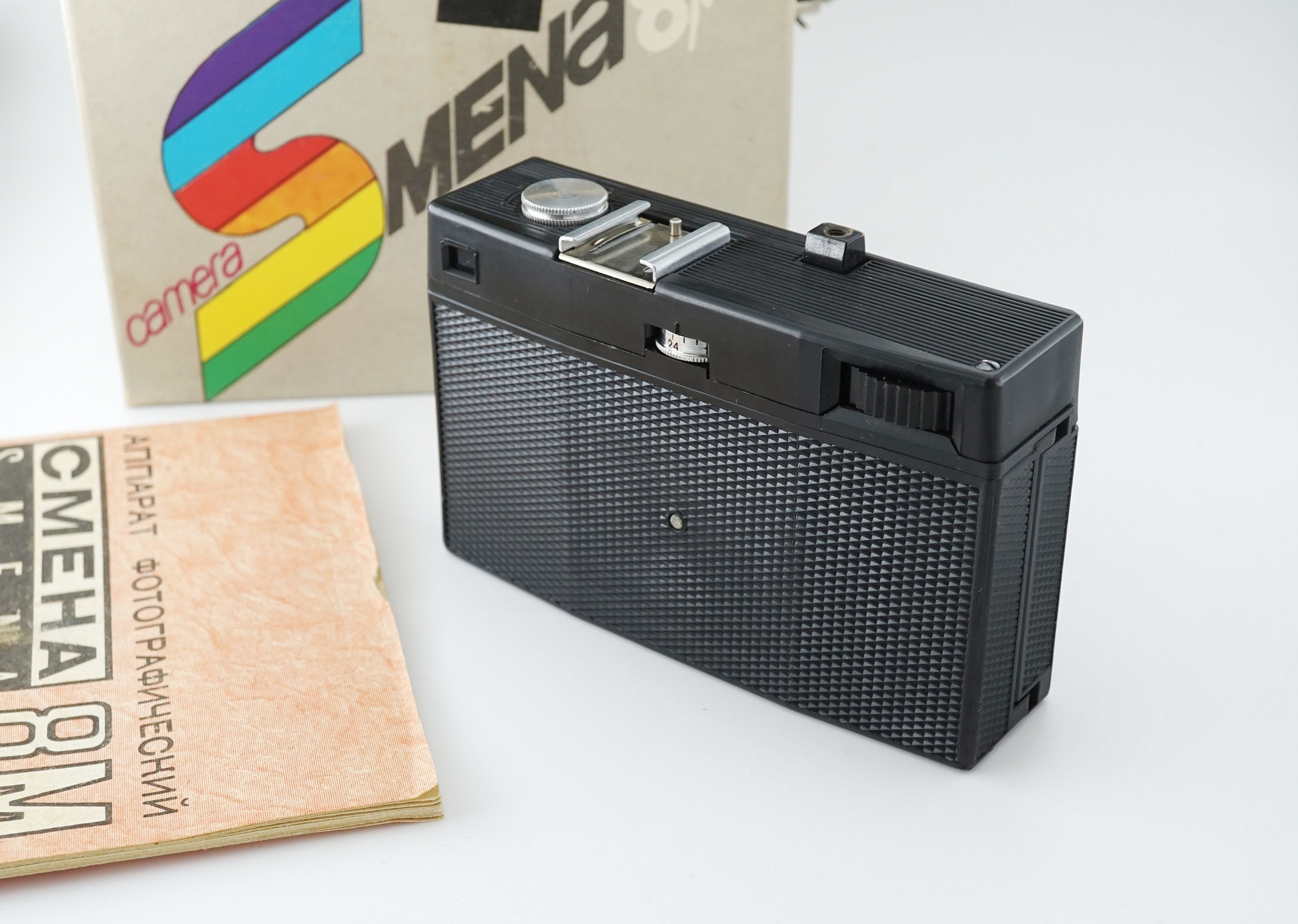 SMENA-8M LOMO 35mm Film Camera 40mm F4 T-43 Lens Soviet Kodak