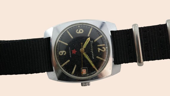 Vintage soviet military propaganda watch Vostok 2234 18 jewels Komandirskie watch stop second Zakaz MO USSR CCCP mechanical wristwatch View 6