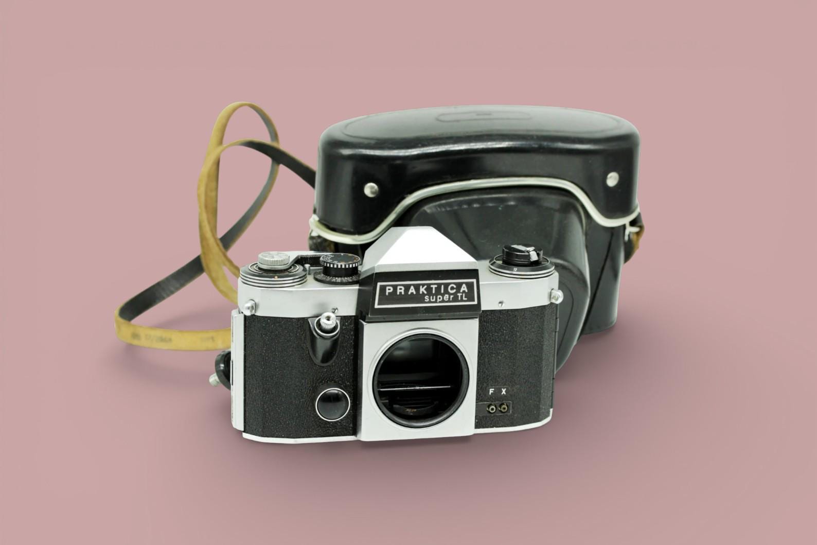 Vintage Body Only Praktica Super TL SLR 35mm Film Camera GDR