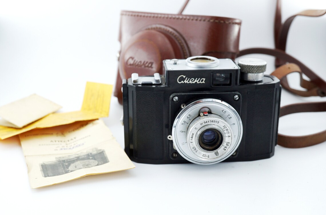 Early SMENA LOMO 35mm compact film camera 40mm f4 T-43 lens soviet Kodak LOMOGRAPHY Boxed, photo 3 sur 5