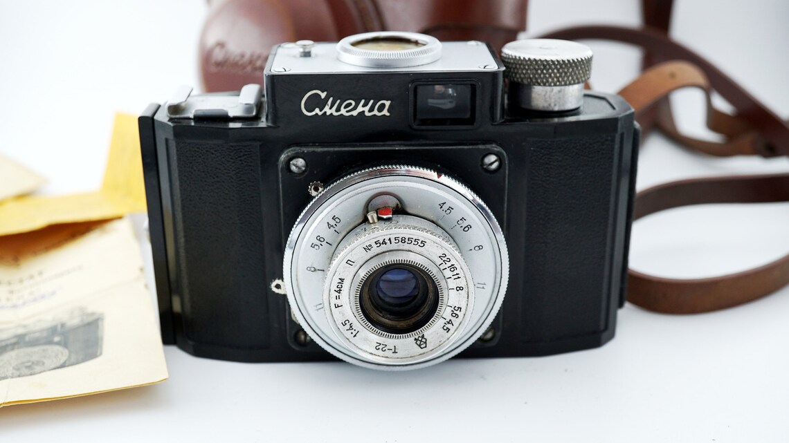 Early SMENA LOMO 35mm compact film camera 40mm f4 T-43 lens soviet Kodak LOMOGRAPHY Boxed, photo 4 sur 5