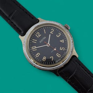 Vintage soviet mechanical wristwatch Vostok 2409A 17 jewels men's watch USSR