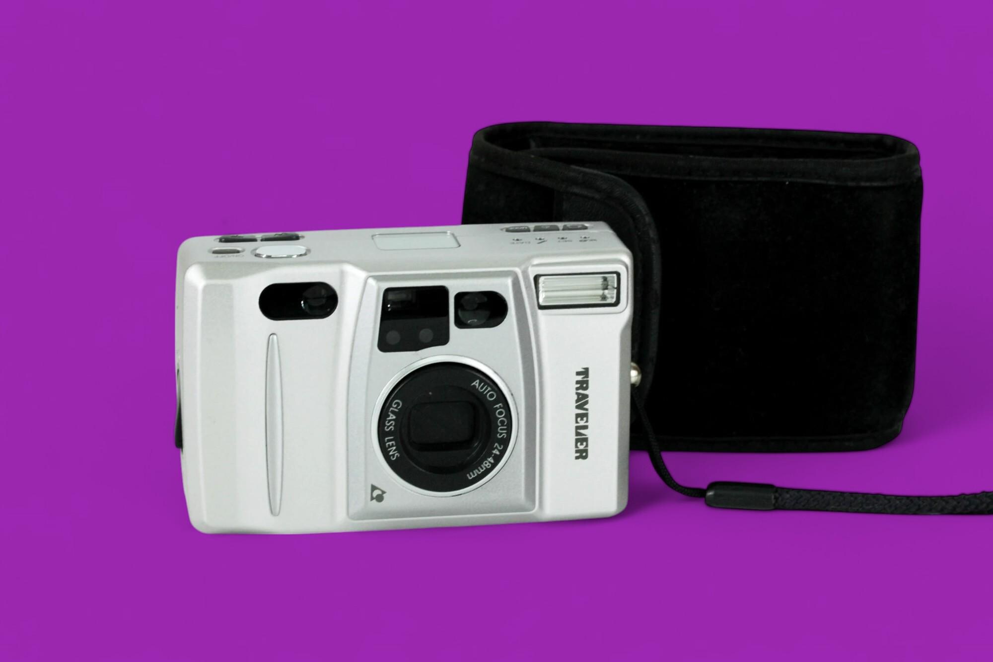 Traveler MRC APS Film Camera Zoom 24-48mm compact, Battery included