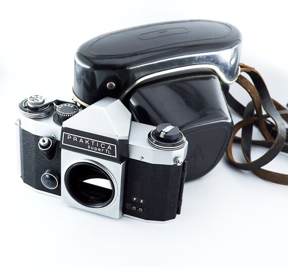 ヴィンテージ ボディのみ Praktica Super TL SLR 35mm フィルム カメラ