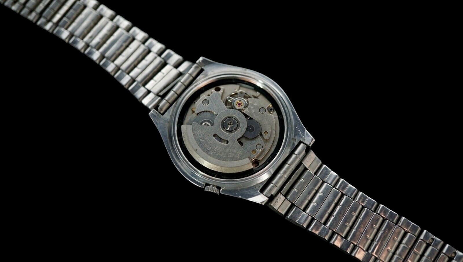 Vintage Stainless Steel Automatic JAPAN Watch SEIKO 7009 Vintage Stainless Steel Automatic JAPAN Watch SEIKO 7009