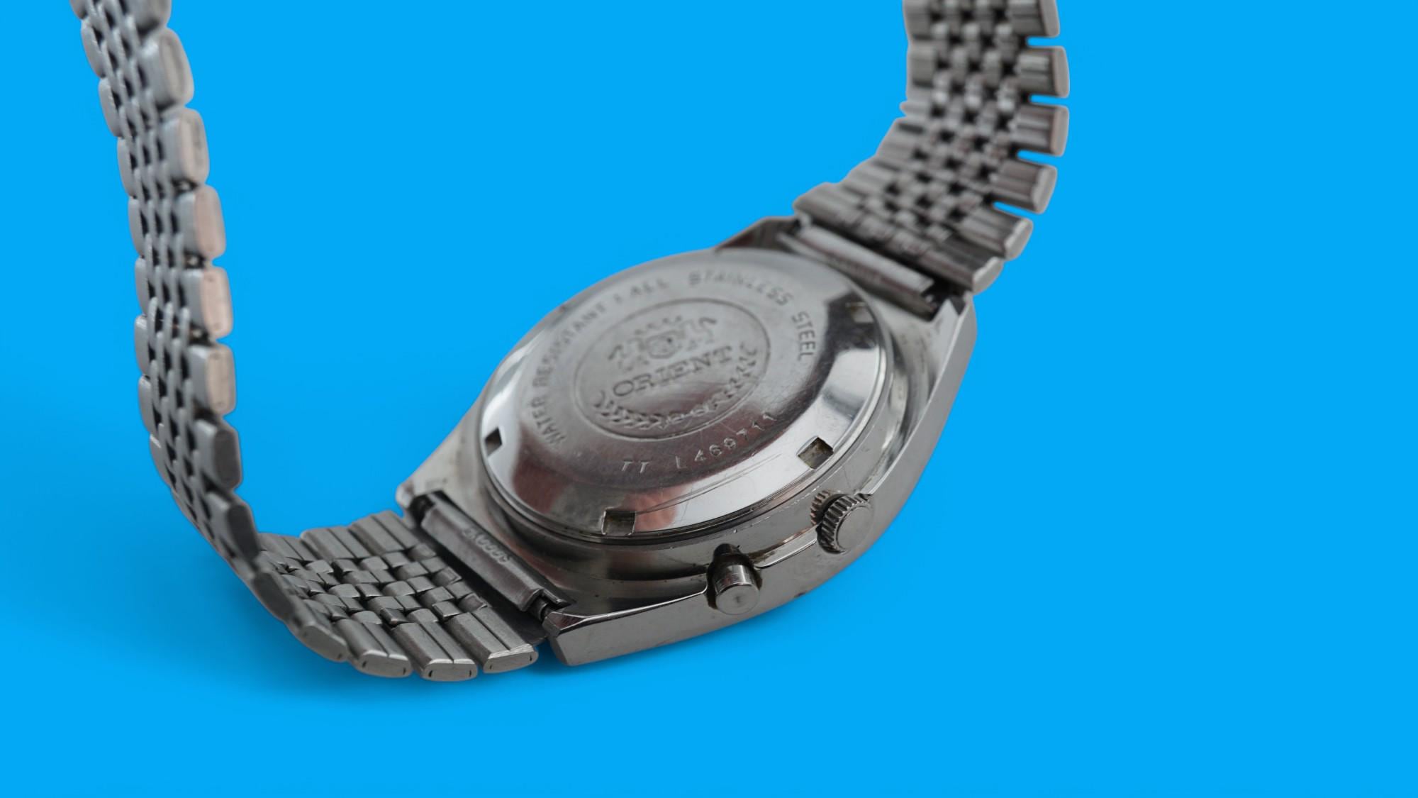 ヴィンテージ自動巻き日本製腕時計 ORIENT クリスタル 3 スター 21 石