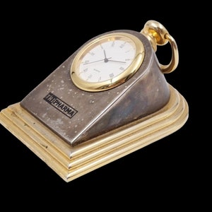 Stylish quartz table clock TRI PHARMA medical