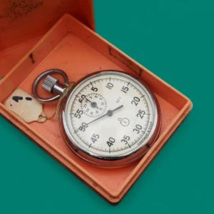 Zabytkowy dwuprzyciskowy stoper AGAT kal. 4295, radziecki mechaniczny zegarek sportowy z chronografem, analogowy