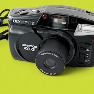 Retro compact Olympus SuperZoom 700XB Film Camera, 38-70mm zoom lens, Battery included