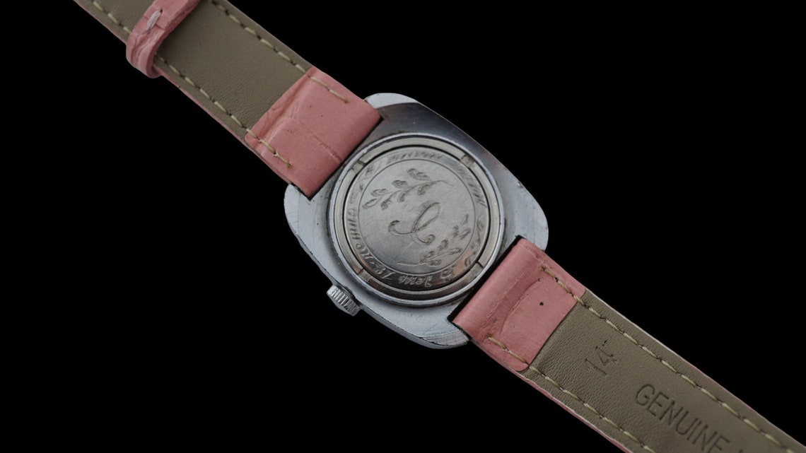 Vintage women's dress watch SLAVA cal.1601 17 jewels, mechanical wristwatch USSR, foto 4 di 5
