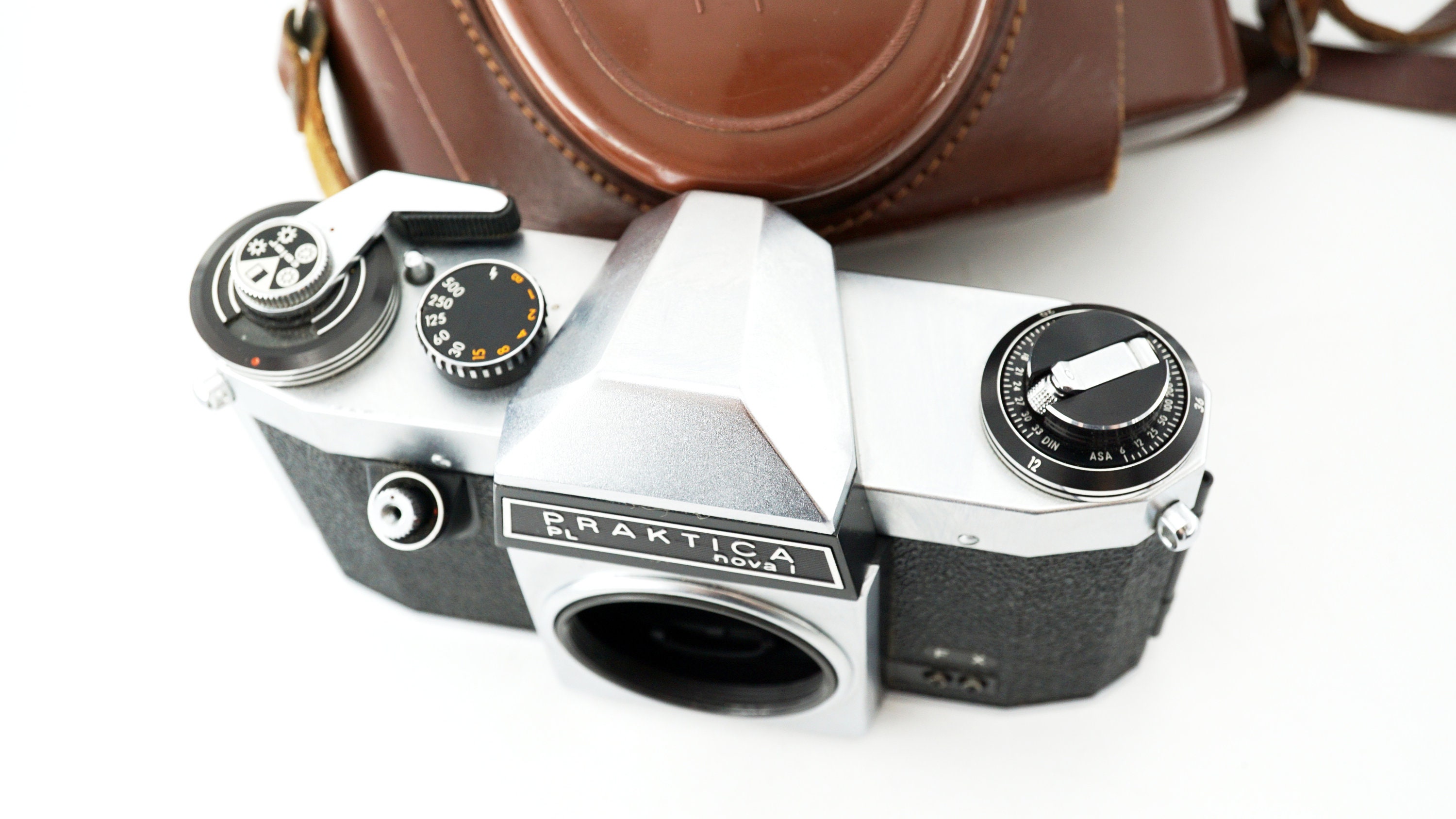 Vintage Body Only Praktica PL Nova 1 SLR 35mm Film Camera GDR